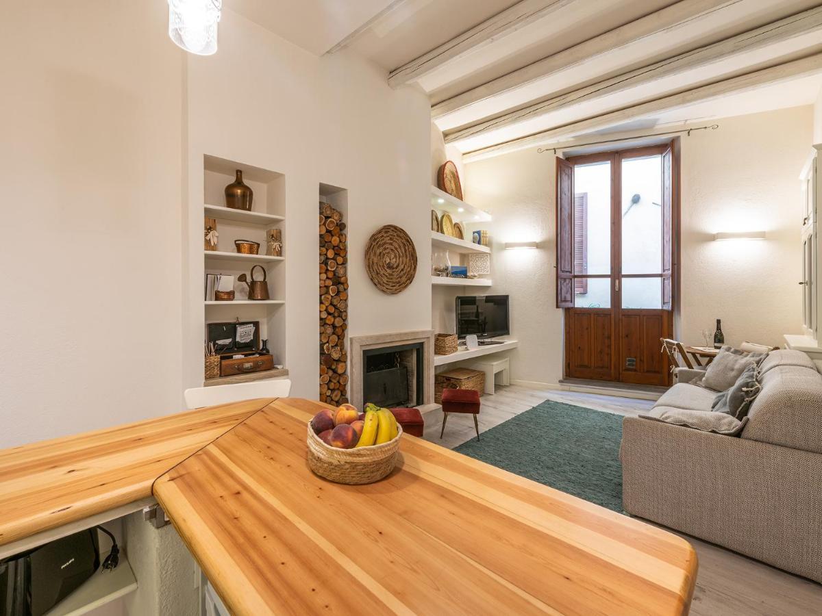 Marco'S Stylish Home In The Heart Of カリアリ エクステリア 写真